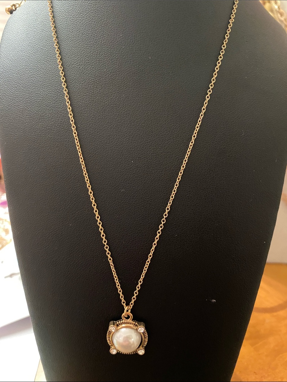 Gold-Tone Pearl Center Pendant Necklace - Women’s Elegant Jewelry